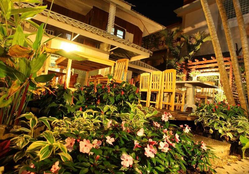 هتل Rinlada House