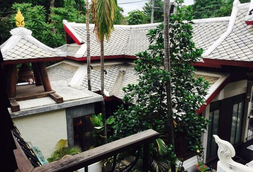 בית מלון כפרי Soi One Boutique Bedrooms