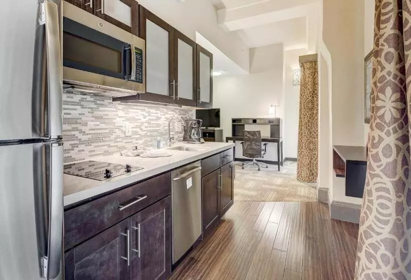 ホテル Staybridge Suites Baltimore   Inner Harbor, An Ihg