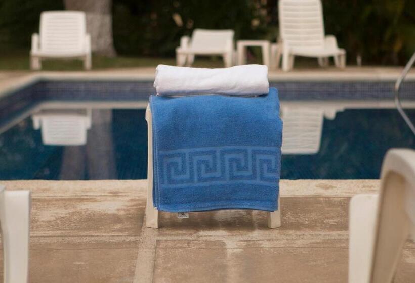 בית מלון כפרי & Villas Tangeri