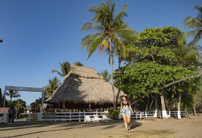 בית מלון כפרי & Villas Tangeri