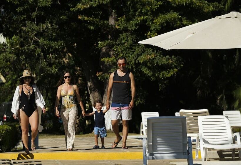 Отель & Villas Tangeri