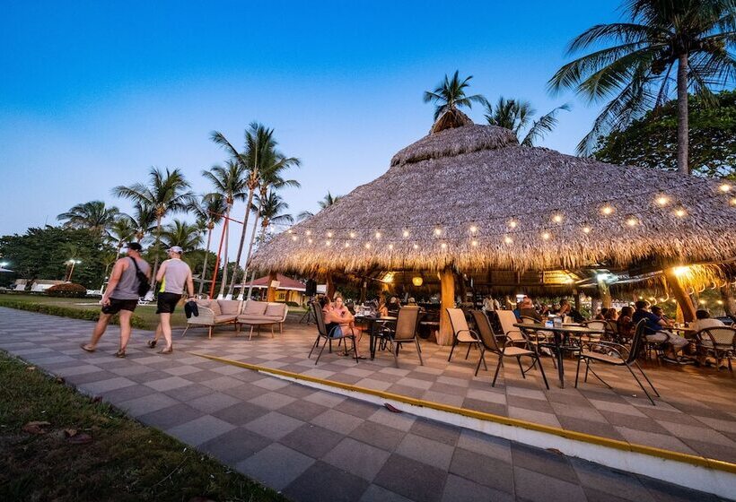 בית מלון כפרי & Villas Tangeri