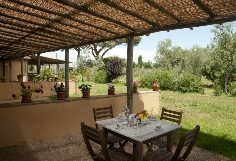 پانسیون Casone Ugolino