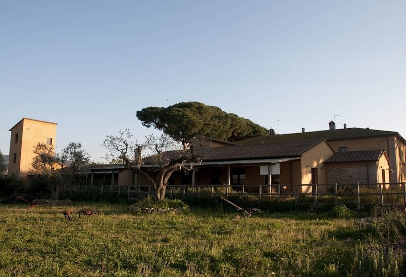 پانسیون Casone Ugolino