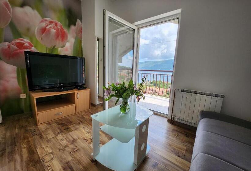 پانسیون Sunrise Apartments Baošići