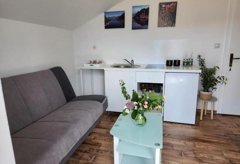پانسیون Sunrise Apartments Baošići