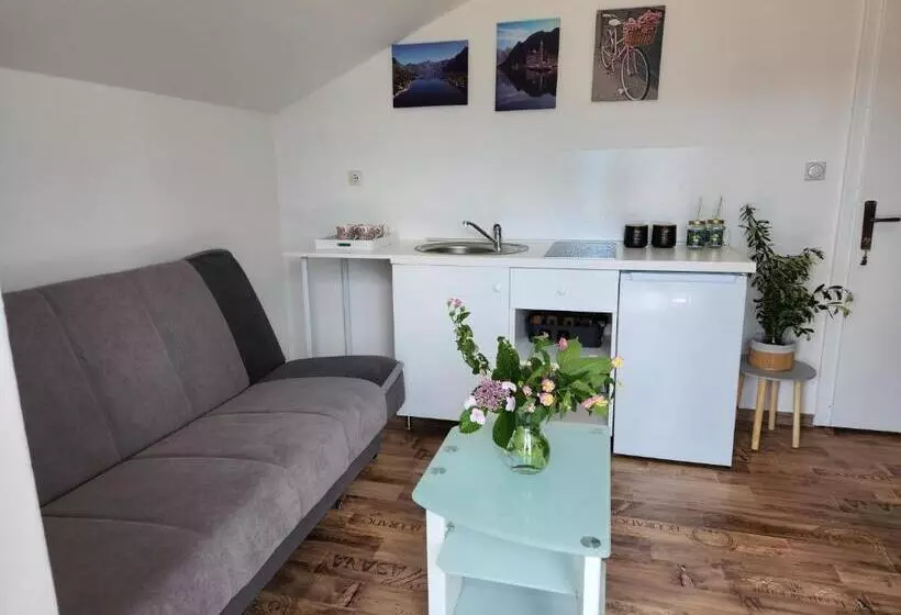 پانسیون Sunrise Apartments Baošići