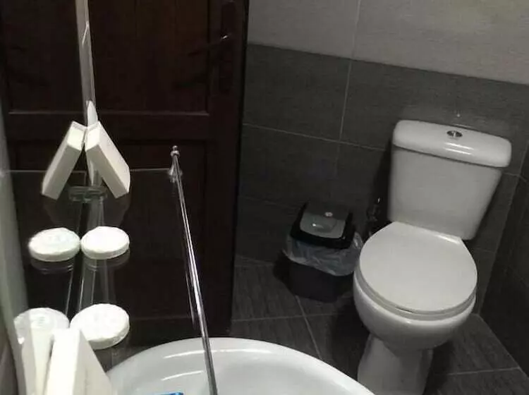 هتل Aisi2