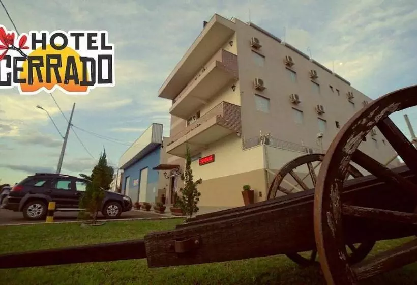 هتل Cerrado