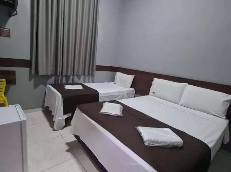 هتل Cerrado