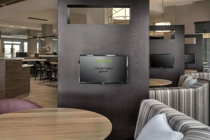 ホテル Courtyard By Marriott Schenectady At Mohawk Harbor