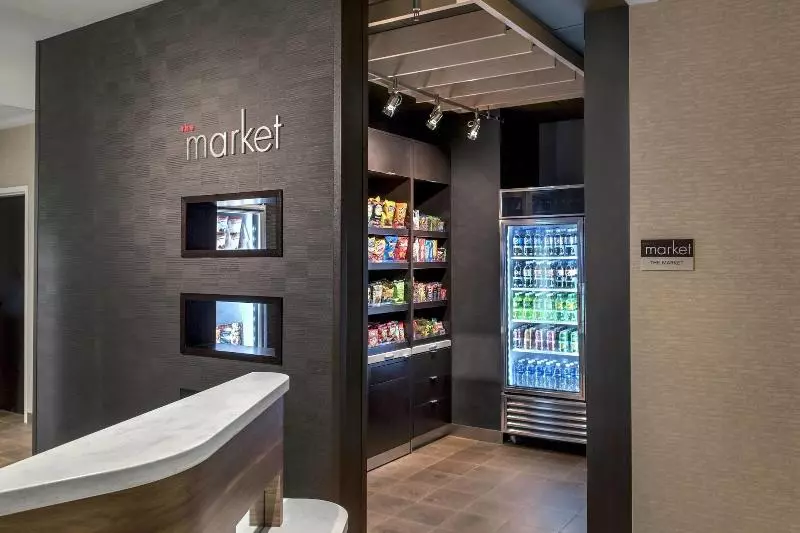 ホテル Courtyard By Marriott Schenectady At Mohawk Harbor