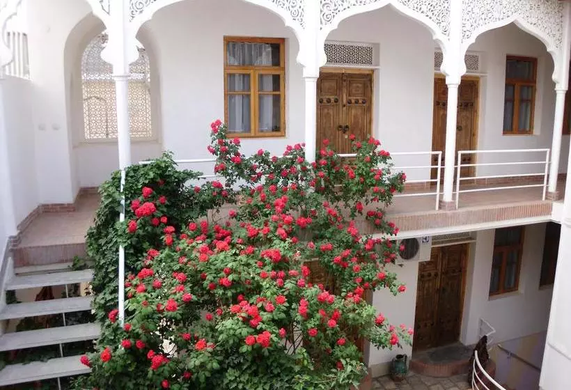 Hotel Emir