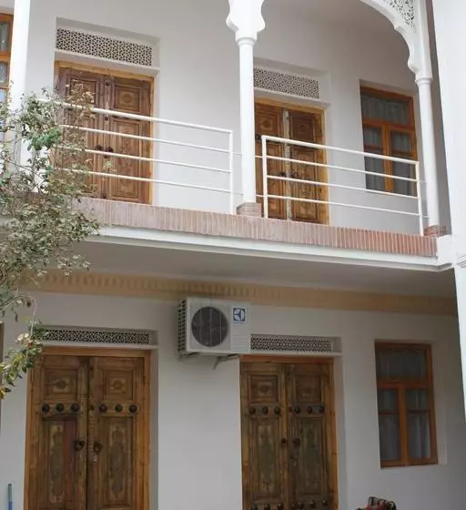 Hotel Emir
