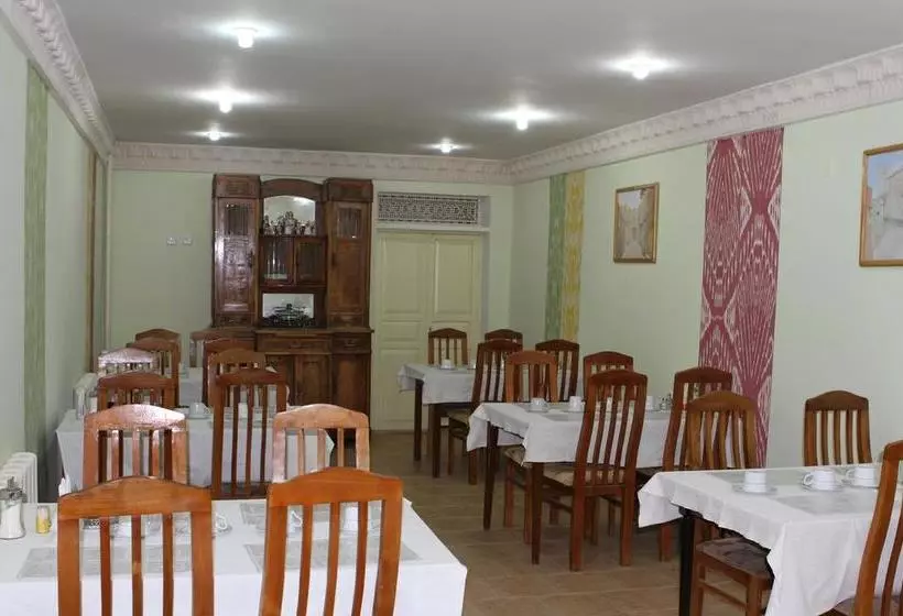 Hotel Emir