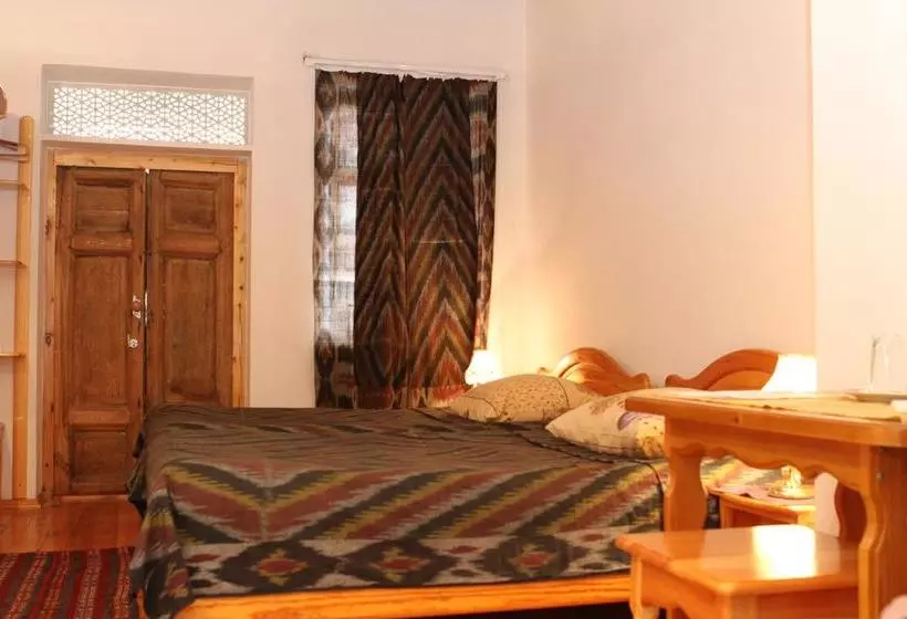 Hotel Emir