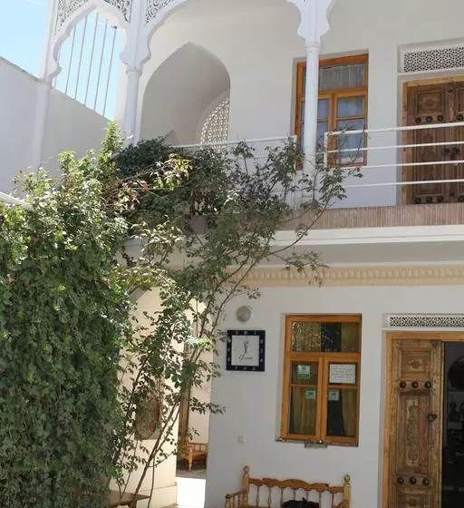 Hotel Emir