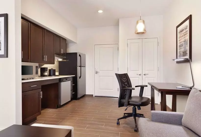 ホテル Homewood Suites By Hilton Burlington