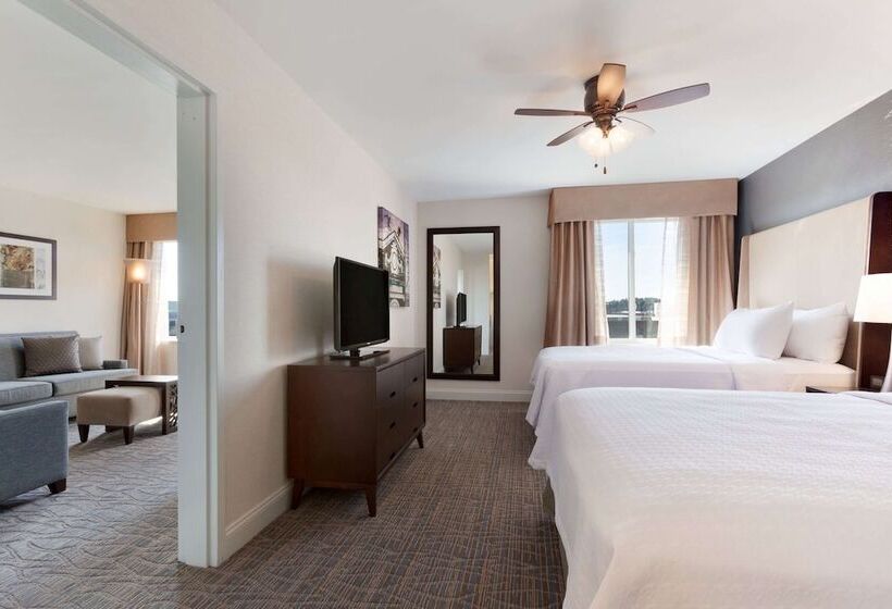Отель Homewood Suites By Hilton Burlington