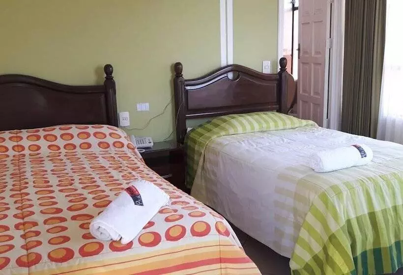 هتل Las Panosas