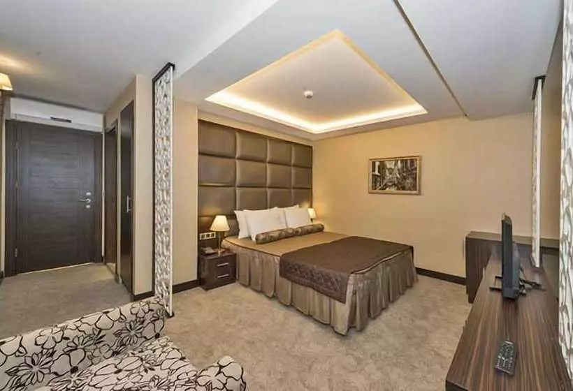 Hotel Romeo