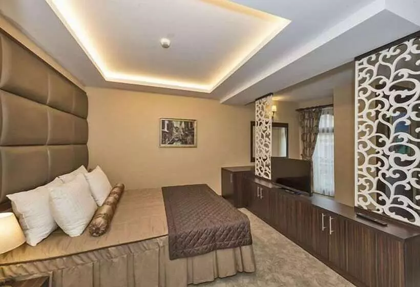 Hotel Romeo
