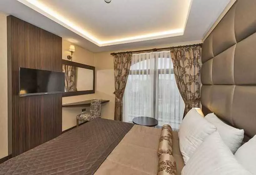 Hotel Romeo