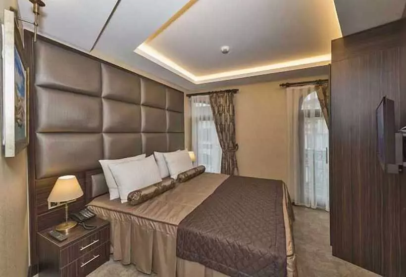 Hotel Romeo