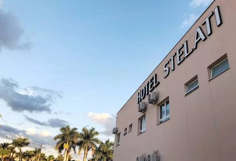 ホテル Stelati