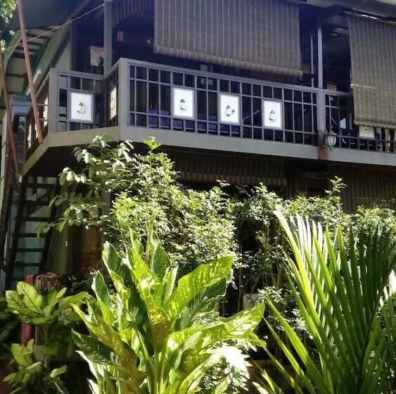 Hotelli T Star Cottage