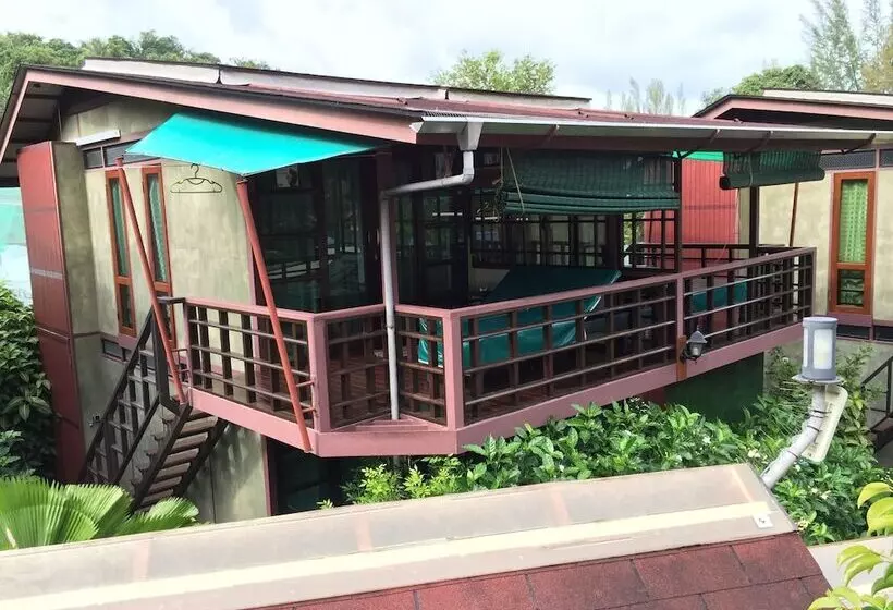 Hotelli T Star Cottage