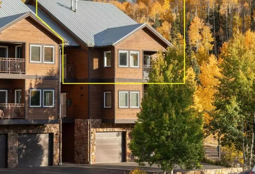 Outlaws Creek