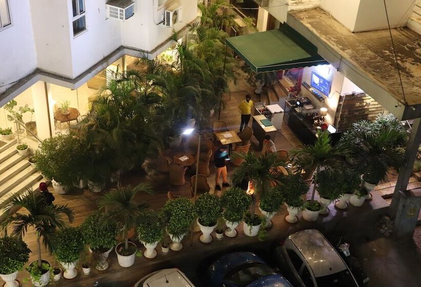 Dodas Palace By Asapian Hotels