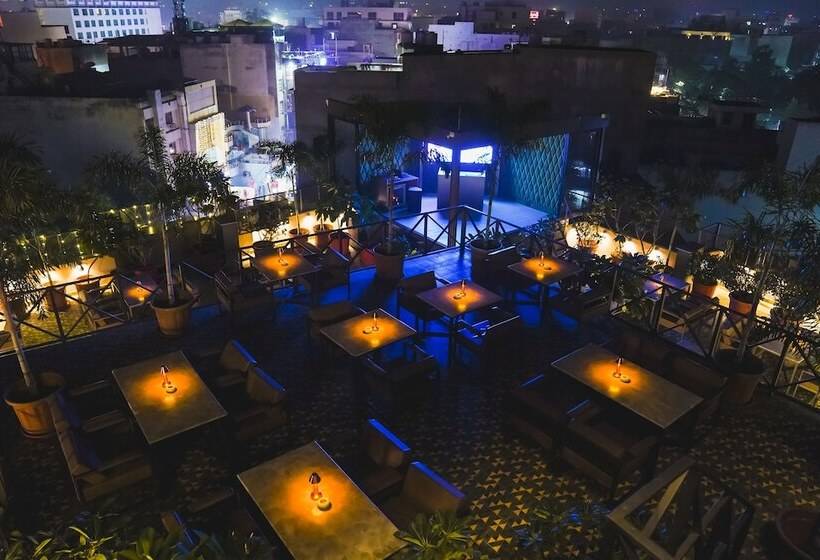 Dodas Palace By Asapian Hotels