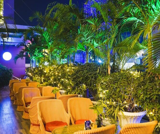 Dodas Palace By Asapian Hotels