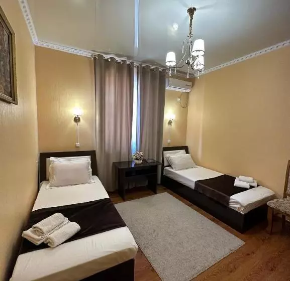 هتل Euro Asia Khiva Ichan Qala