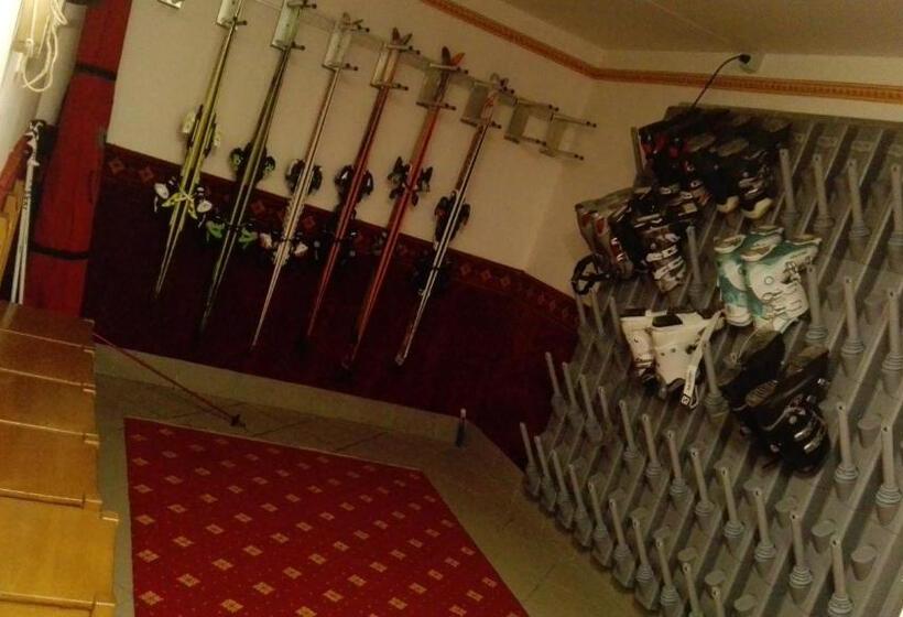 Отель Il Maniero