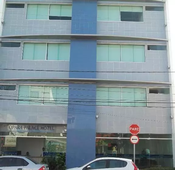 ホテル Opara Palace