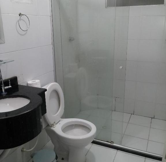 בית מלון כפרי Opara Palace