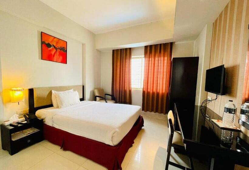 هتل Orchid Business