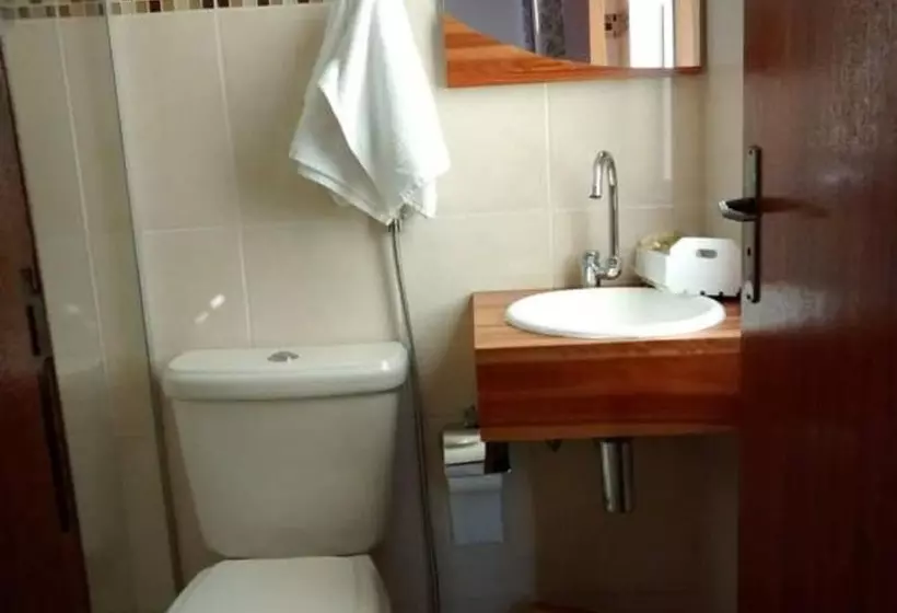 Hotelli Pousada La Belle