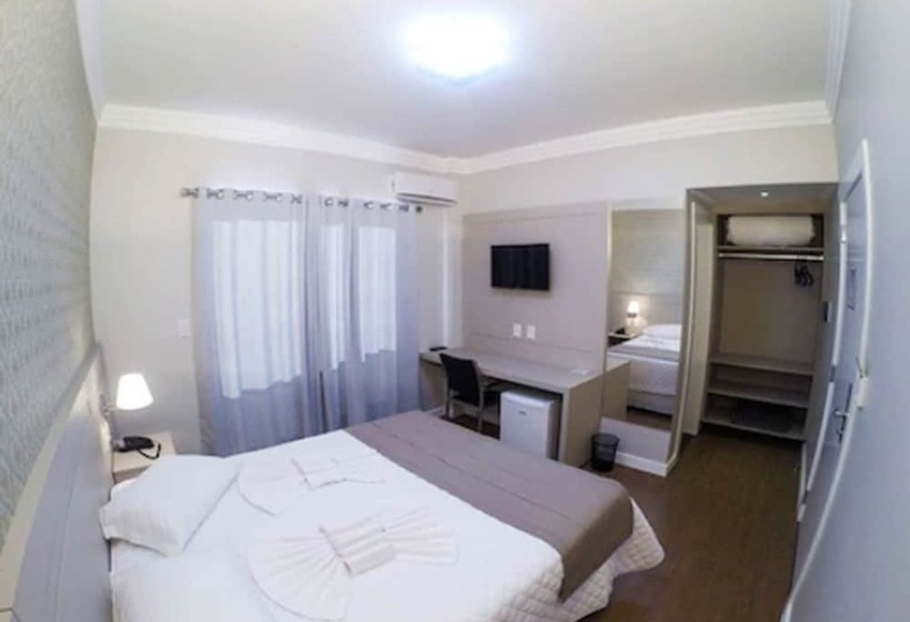 Отель Seville Park