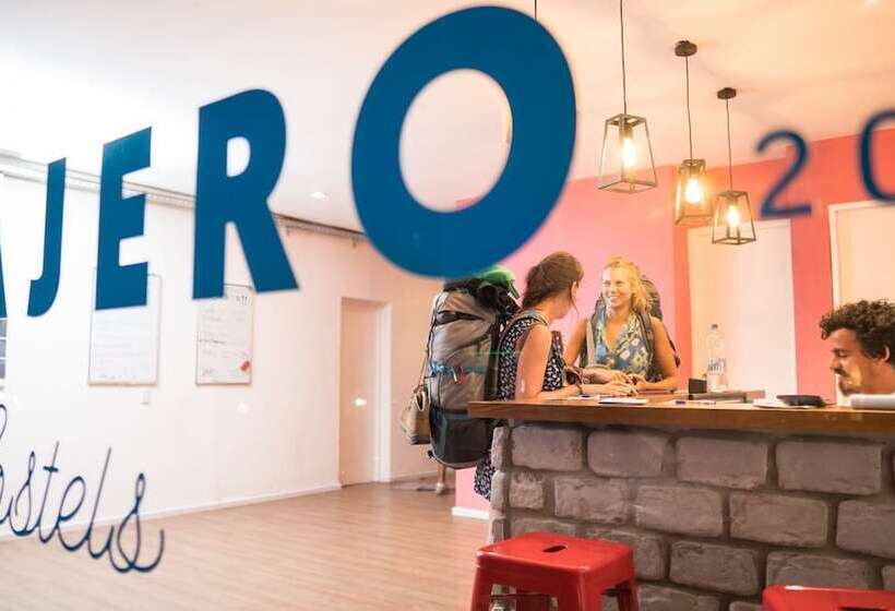 هتل Viajero Colonia Hostel