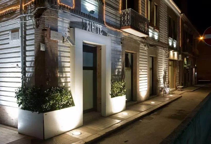 هتل White Albergo Diffuso Ristorante & Spa