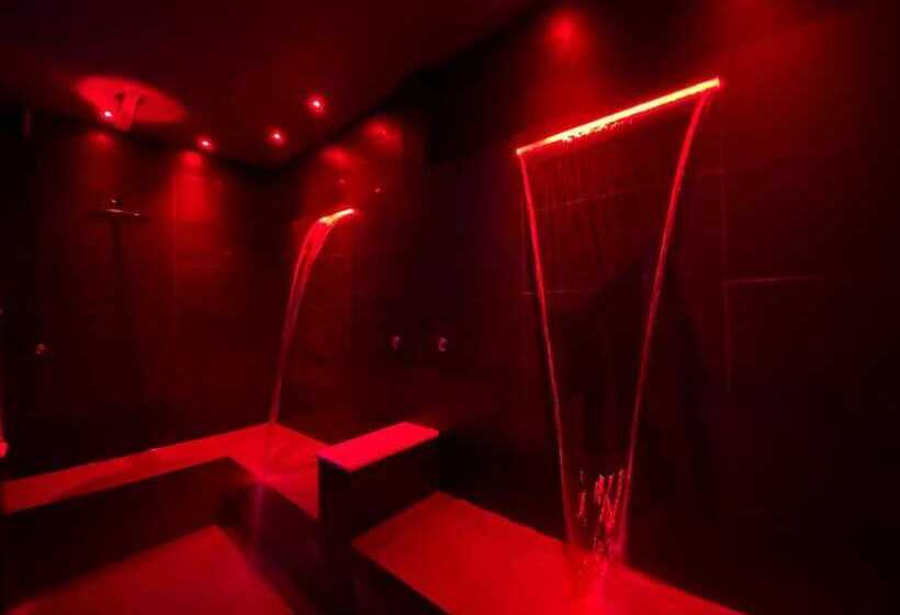 هتل White Albergo Diffuso Ristorante & Spa