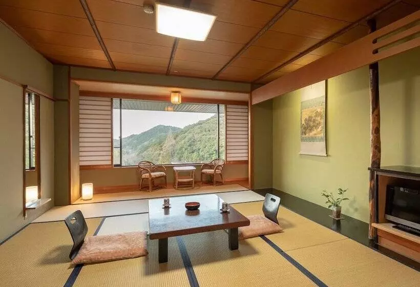 Hotelli Yamamura Bekkan