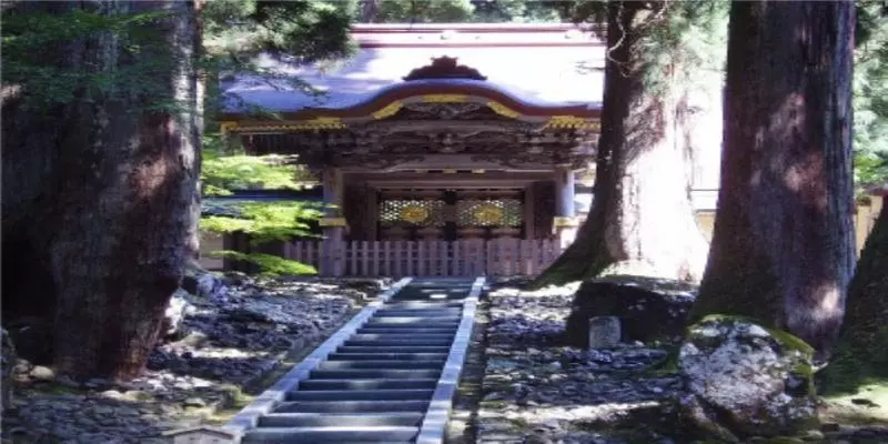 Hotelli Yamanaka Onsen Hanatsubaki