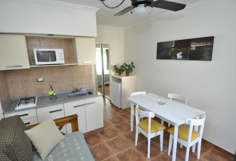 호텔 Apart  Mallak