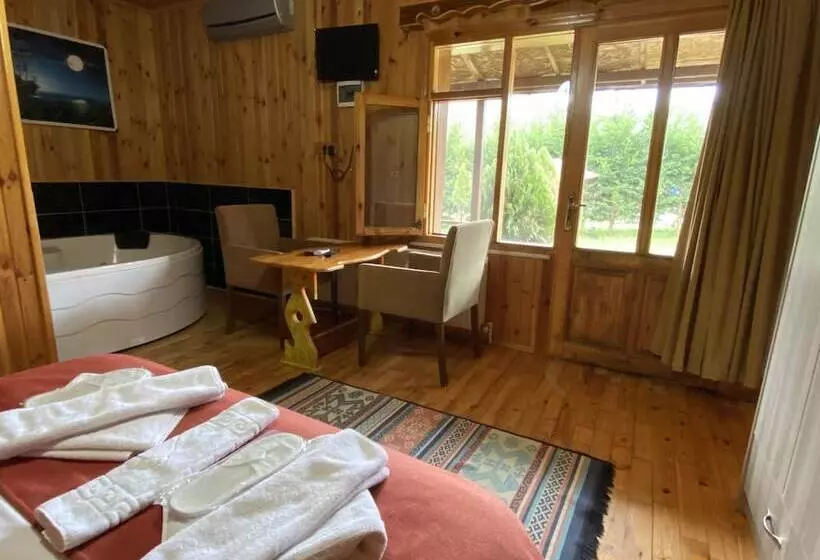 Agva Green River Otel